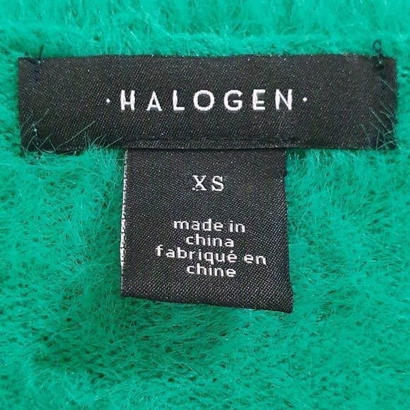 Halogen Womens Size XS Fuzzy V-Neck Pullover Sweater V-Neck Long Sleeve Green - Picture 3 of 9